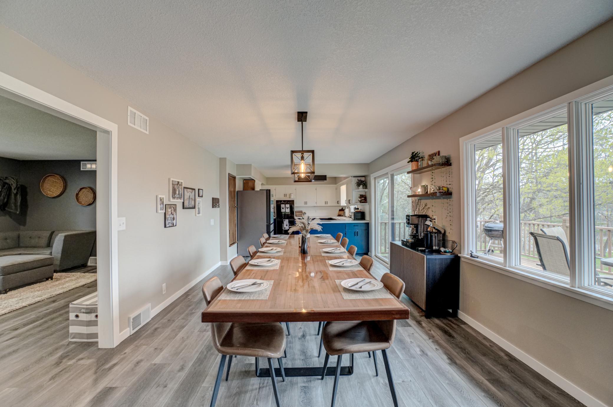 980 Rosabell St-43 - Copy.jpg