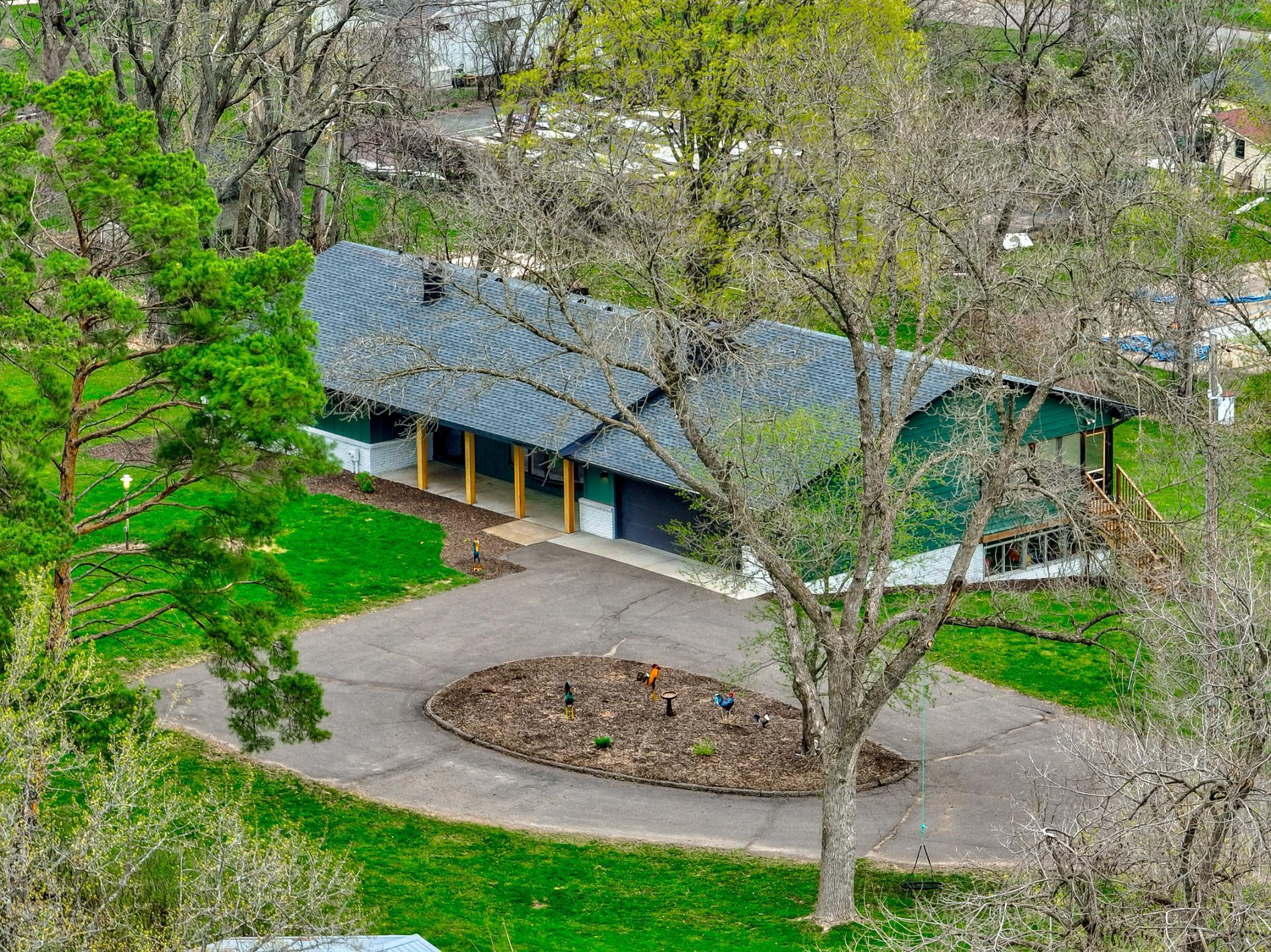 980 Rosabell St-144.jpg