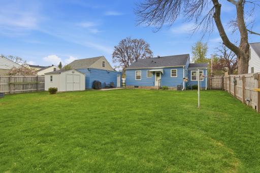 216 7th Avenue SE, Waseca, MN 56093