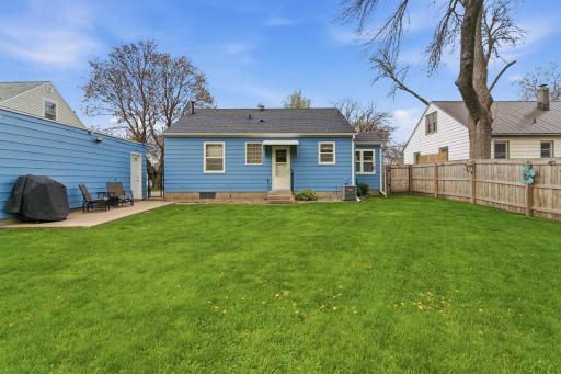 216 7th Avenue SE, Waseca, MN 56093
