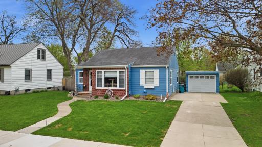 216 7th Avenue SE, Waseca, MN 56093