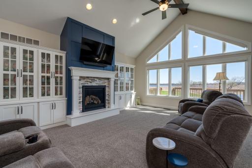 22643 Oriole Circle, Madison Lake, MN 56063
