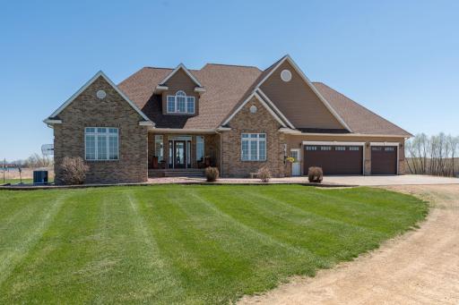 22643 Oriole Circle, Madison Lake, MN 56063