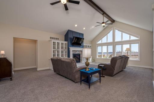 22643 Oriole Circle, Madison Lake, MN 56063