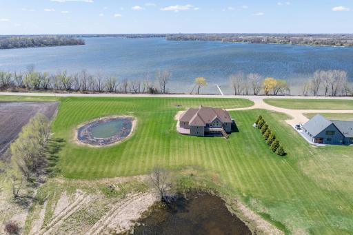22643 Oriole Circle, Madison Lake, MN 56063