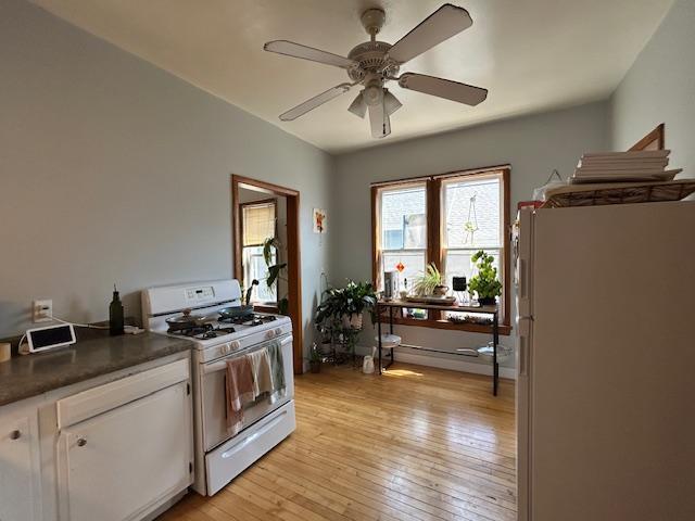 712 6th Upper Kit MLS.JPG