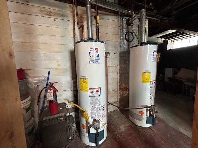 712 6th Bsmt h20 Htrs. .JPG