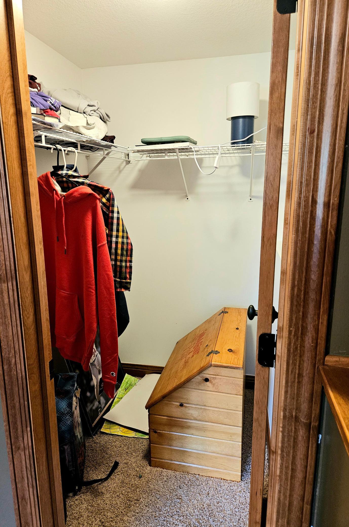 Walk-In Closet in 4th Br