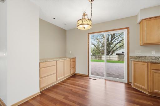 6560 49th Street N, Saint Paul, MN 55128