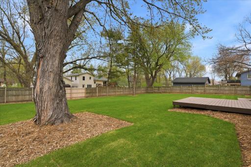 6560 49th Street N, Saint Paul, MN 55128