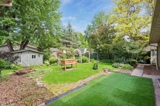 6966 Inskip Avenue S, Cottage Grove, MN 55016