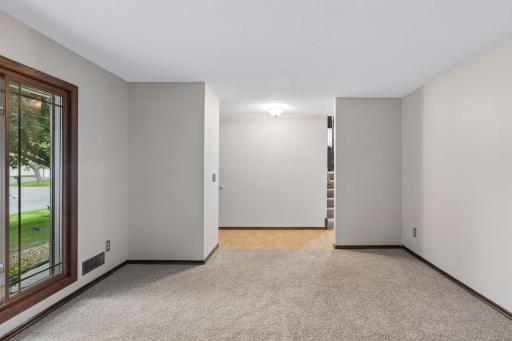 6966 Inskip Avenue S, Cottage Grove, MN 55016