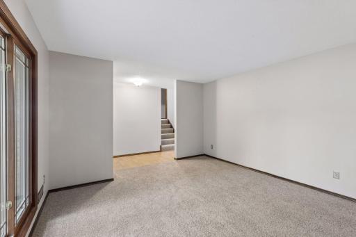 6966 Inskip Avenue S, Cottage Grove, MN 55016