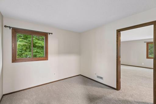 6966 Inskip Avenue S, Cottage Grove, MN 55016