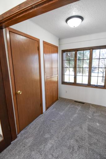 203 E Fletcher Avenue, Warren, MN 56762