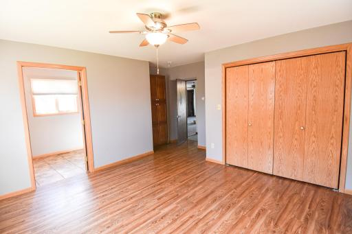 203 E Fletcher Avenue, Warren, MN 56762