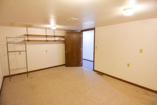 203 E Fletcher Avenue, Warren, MN 56762