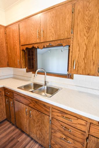 203 E Fletcher Avenue, Warren, MN 56762