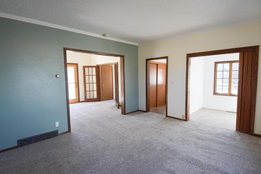 203 E Fletcher Avenue, Warren, MN 56762