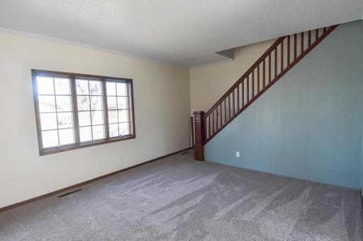 203 E Fletcher Avenue, Warren, MN 56762