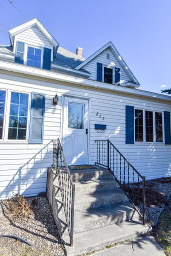 203 E Fletcher Avenue, Warren, MN 56762