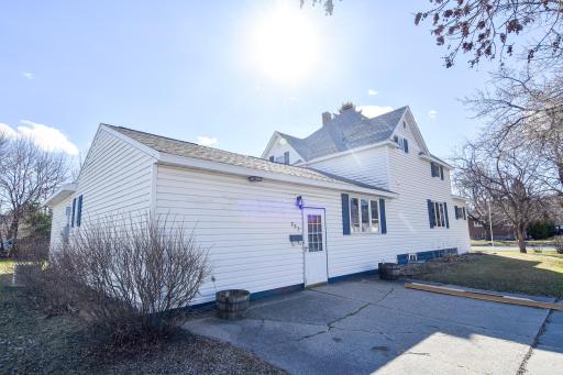Photo for 203 E Fletcher Avenue, Warren, MN 56762 - listing #7061881 203 E Fletcher Avenue, Warren, MN 56762