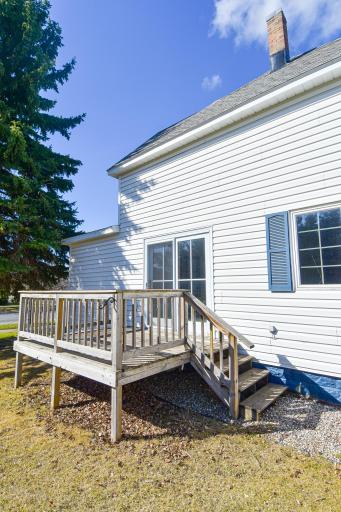203 E Fletcher Avenue, Warren, MN 56762