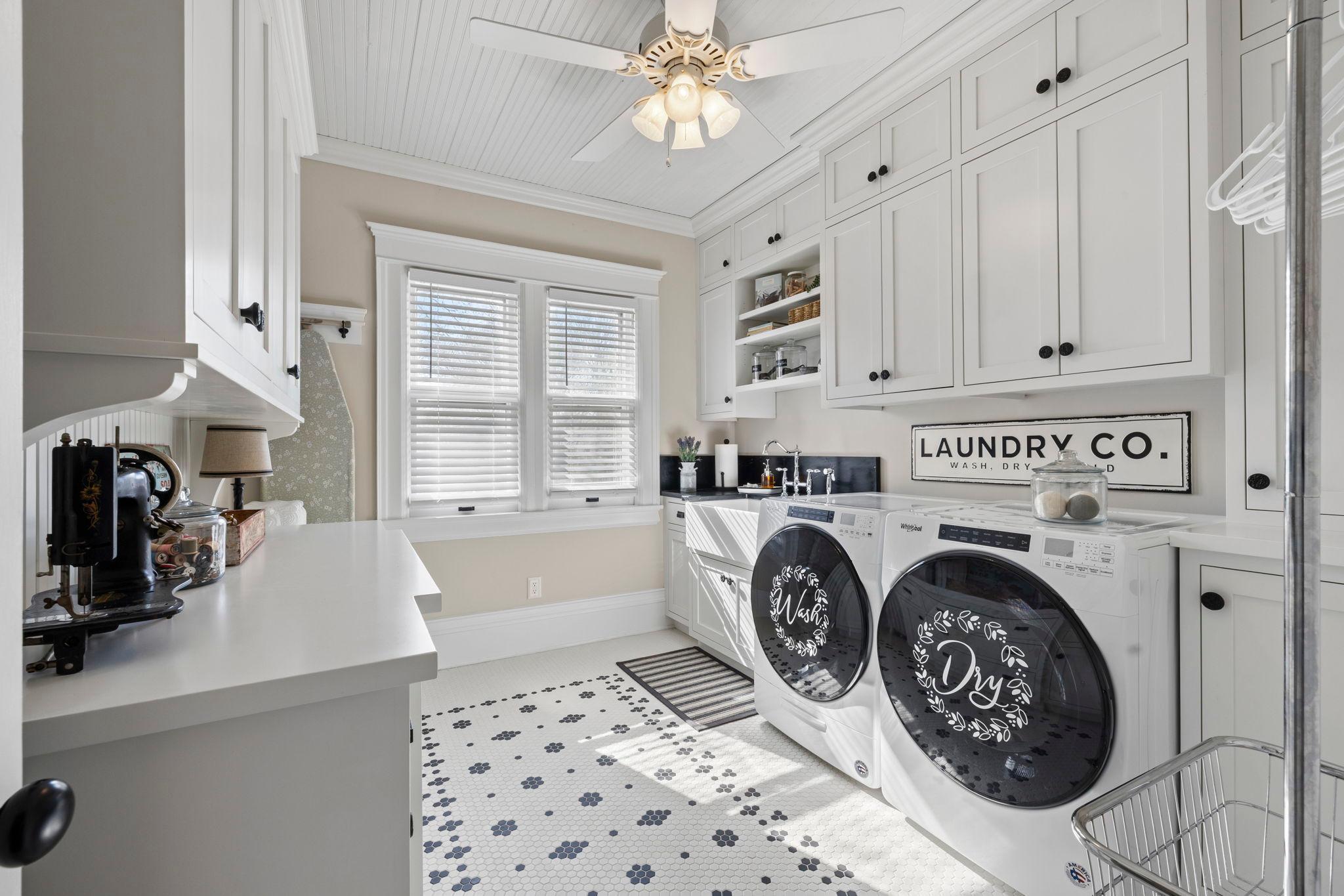 110-web-or-mls-620 Pine St W-520.jpg