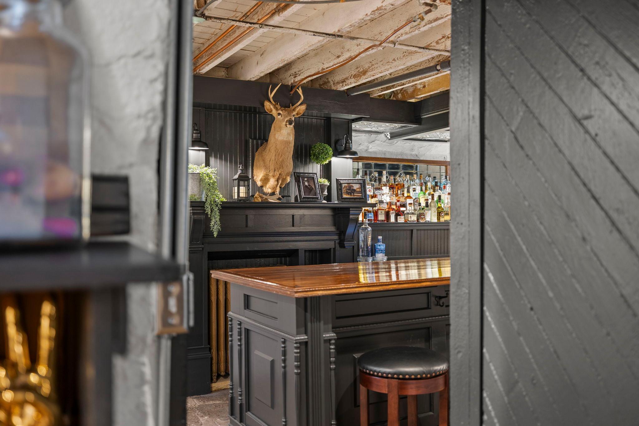 154-web-or-mls-620 Pine St W-175.jpg