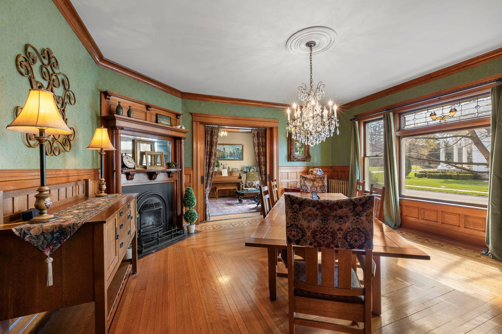 37-web-or-mls-620 Pine St W-235.jpg