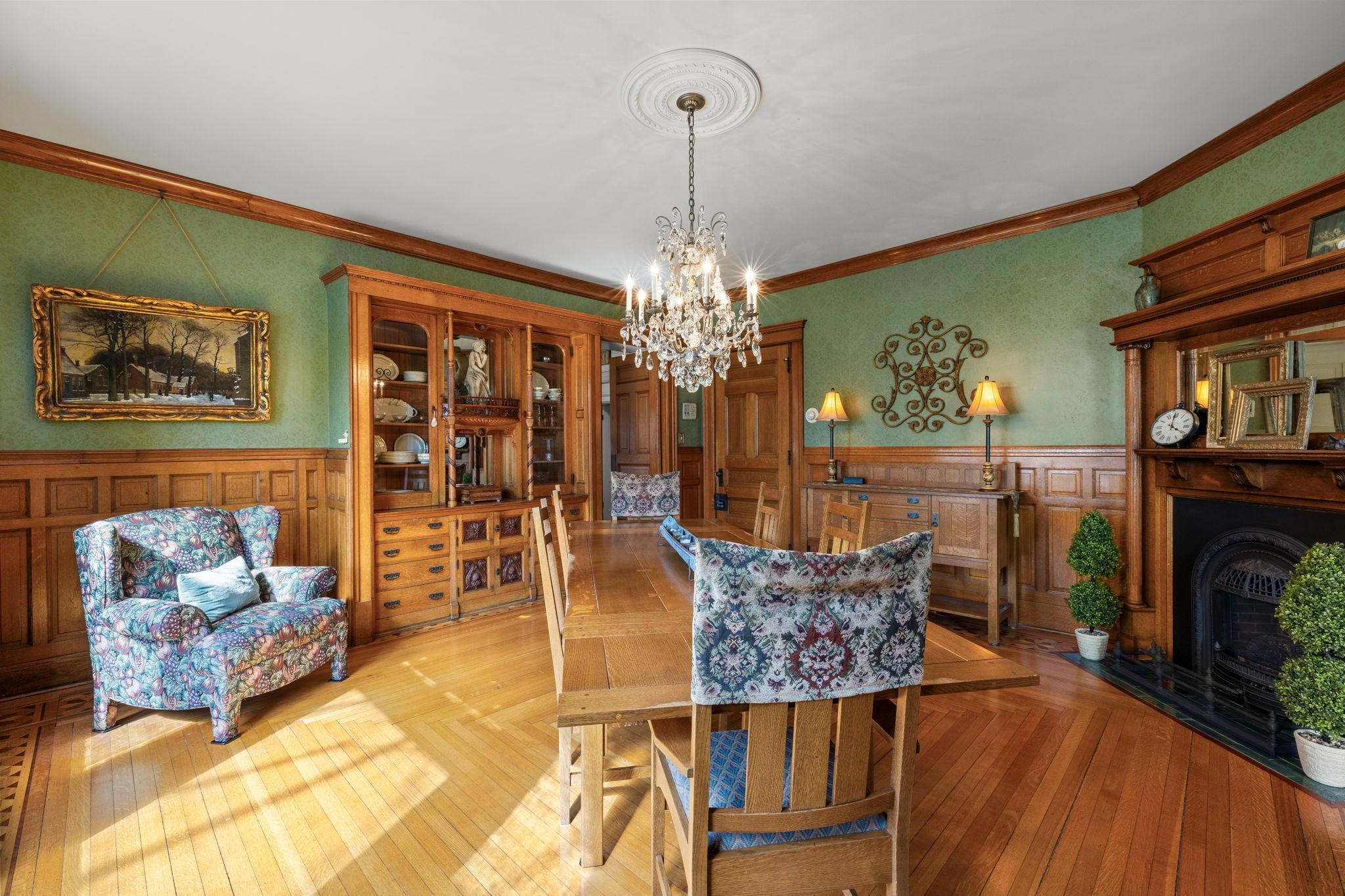 40-web-or-mls-620 Pine St W-245.jpg