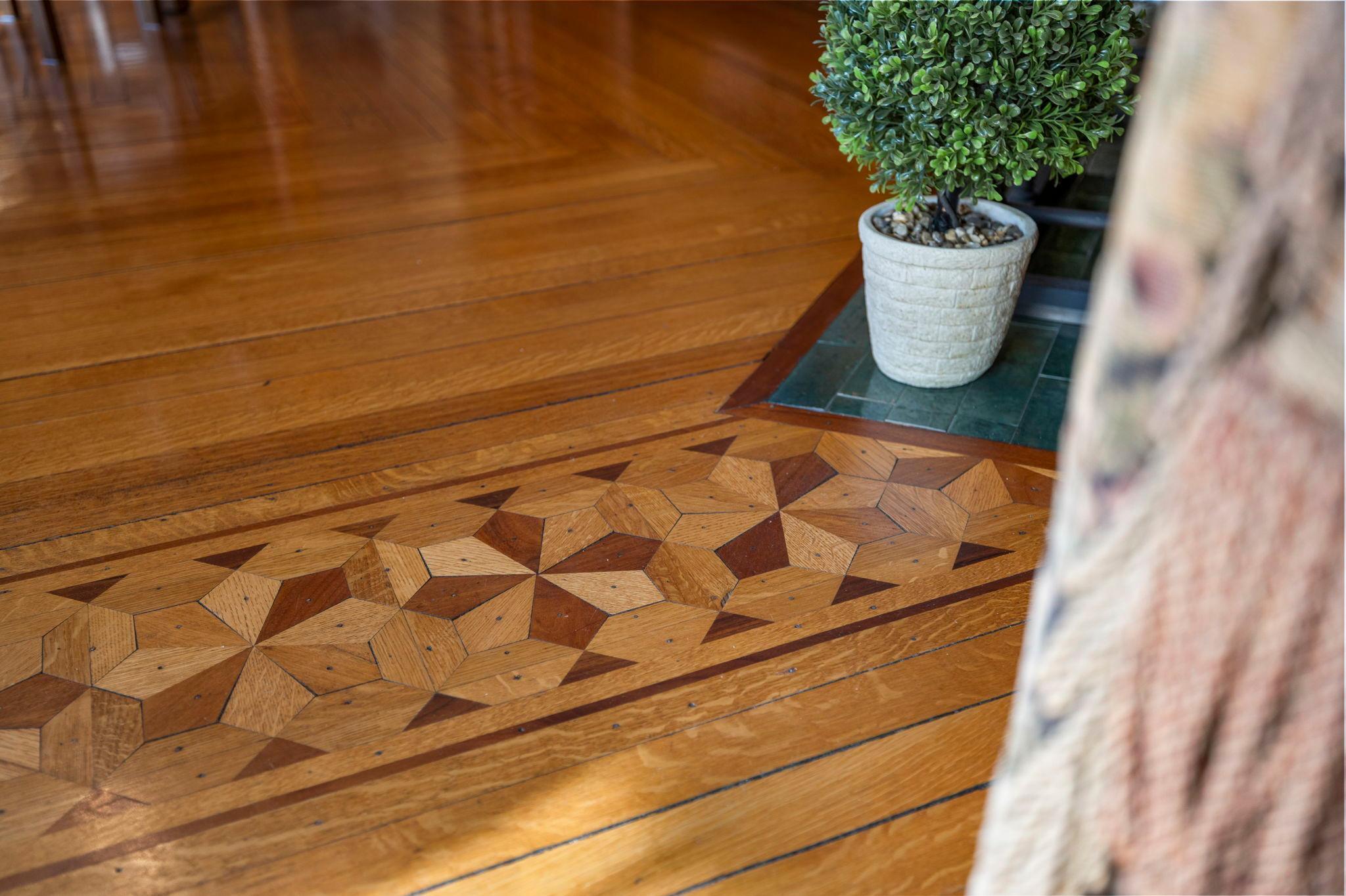 36-web-or-mls-620 Pine St W-675.jpg