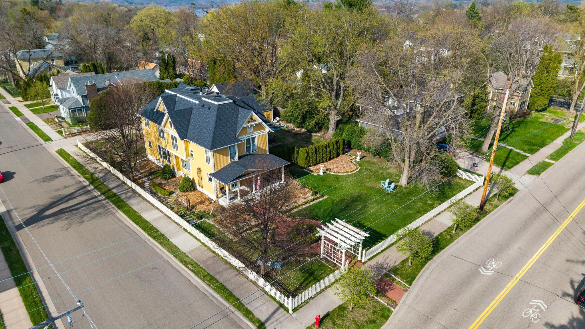 169-web-or-mls-620 Pine St W-824.jpg