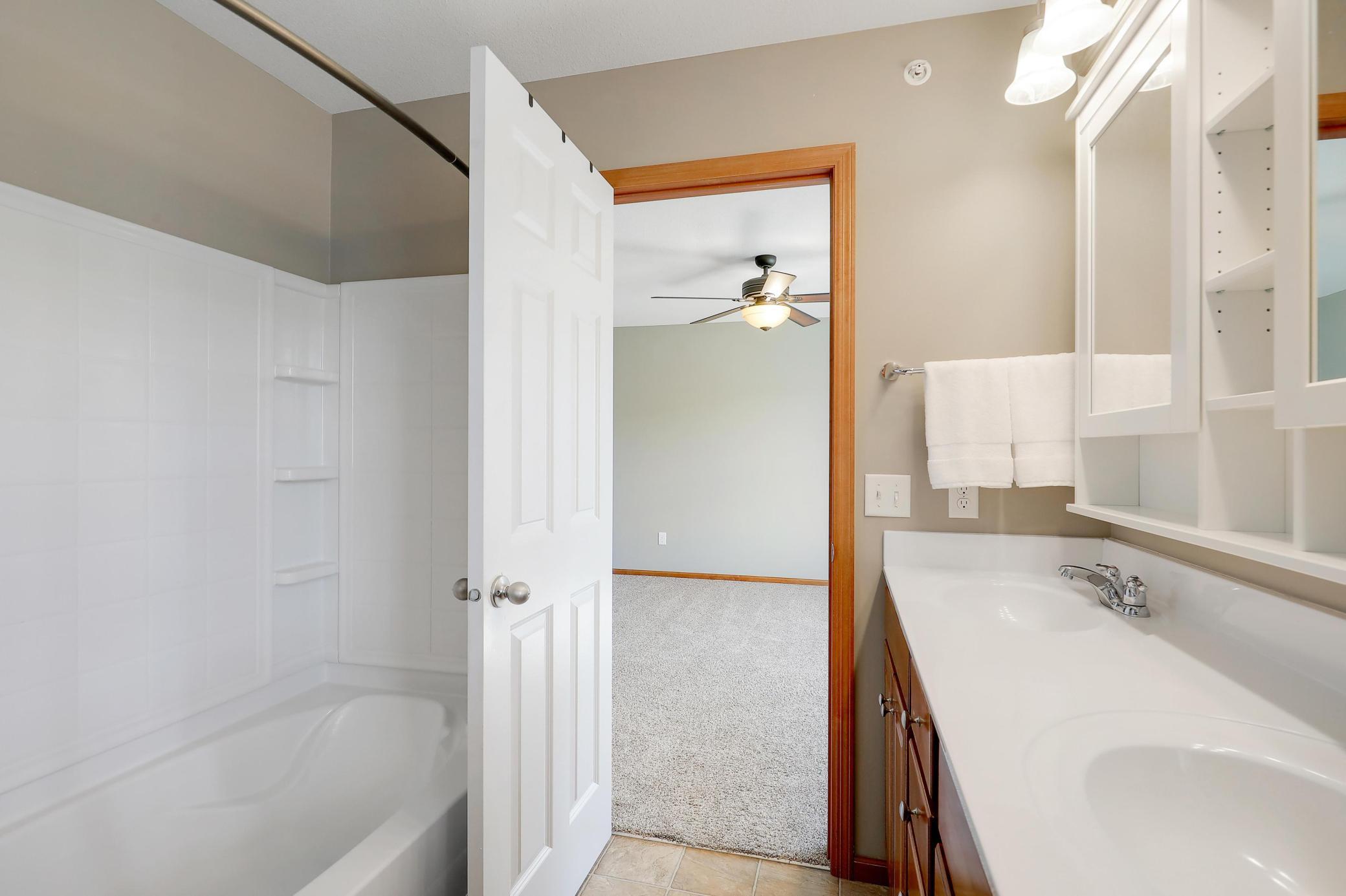 Owner's Suite Full Bath