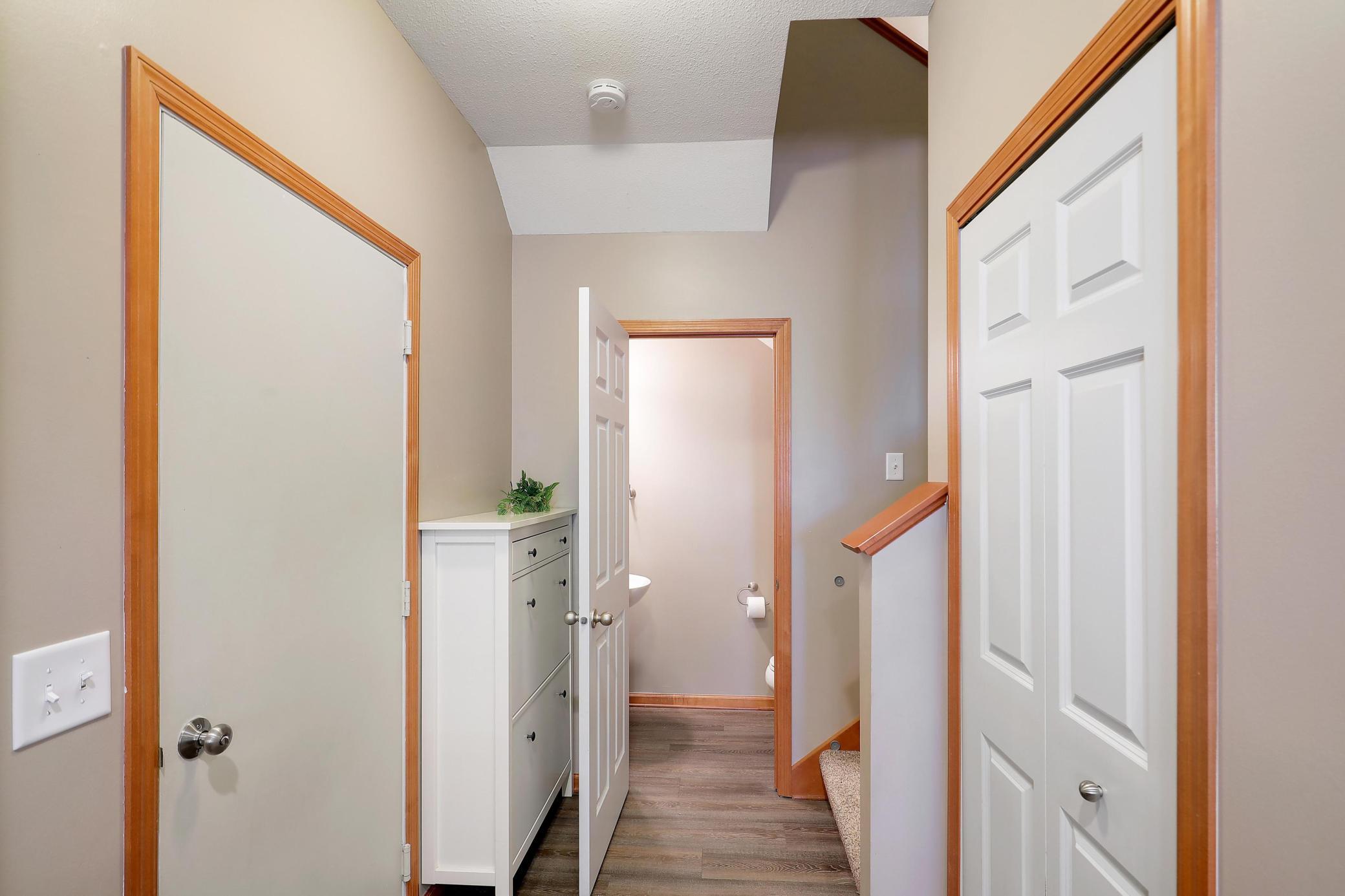 Neutral Tones & Natural Woodwork
