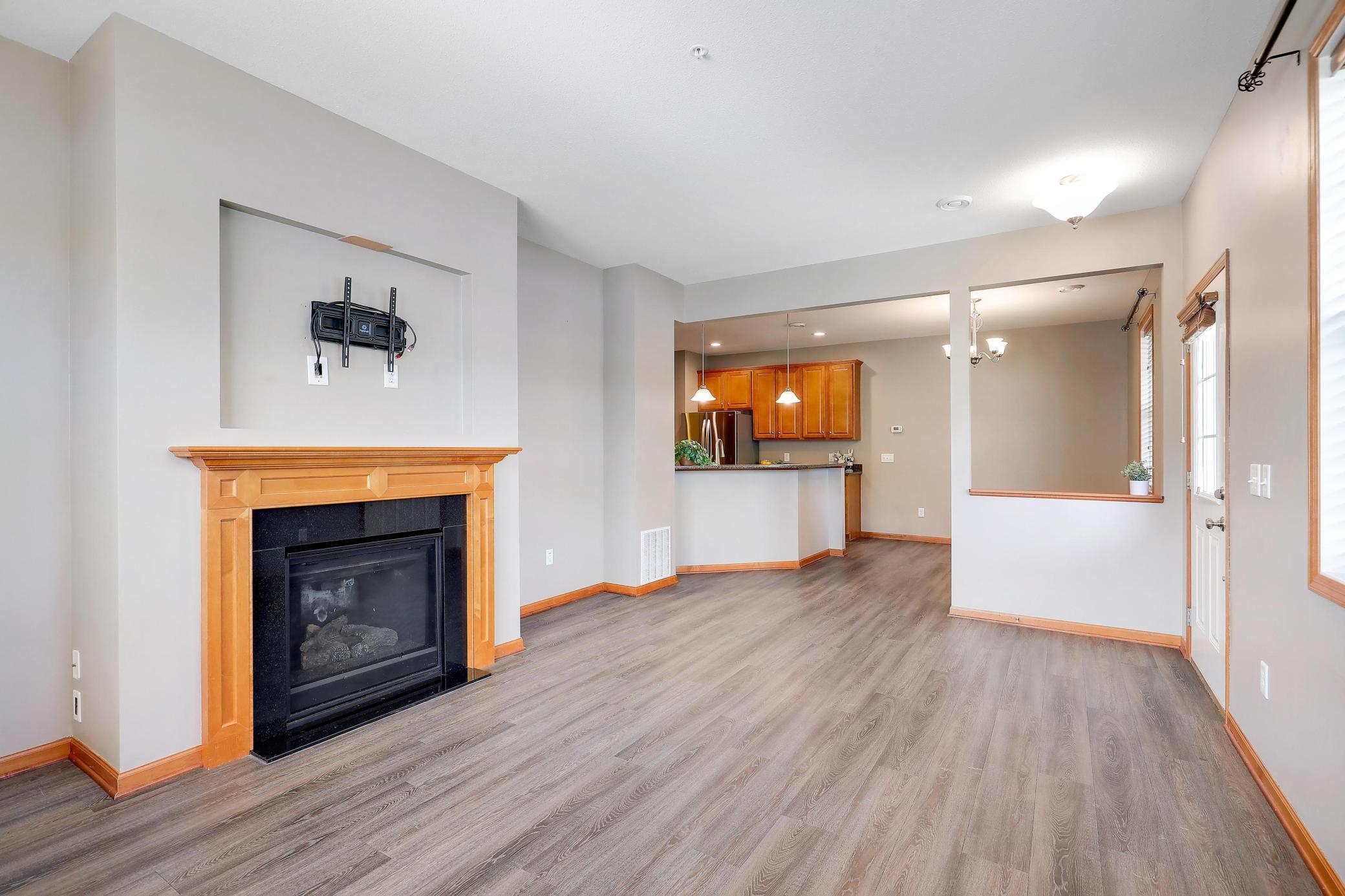 High Ceilings & Abundant Natural Light
