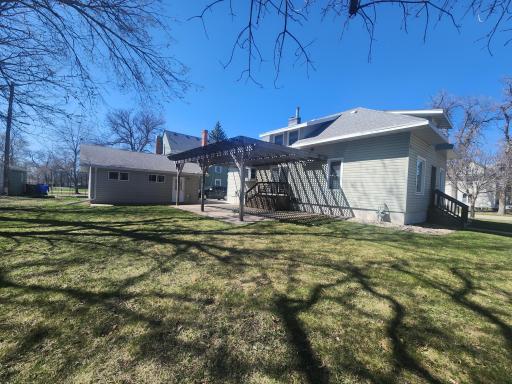 304 2nd Avenue SE, Pipestone, MN 56164