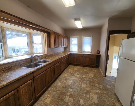 304 2nd Avenue SE, Pipestone, MN 56164