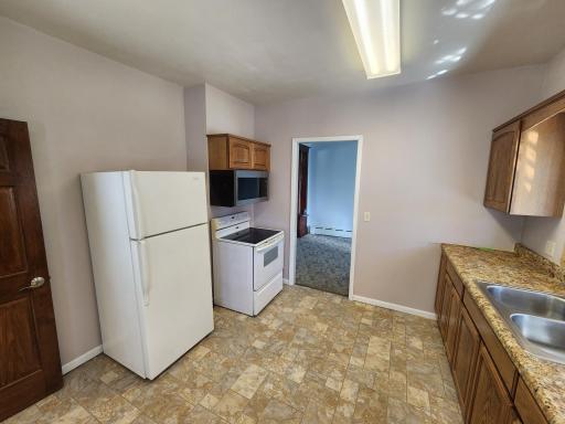 304 2nd Avenue SE, Pipestone, MN 56164