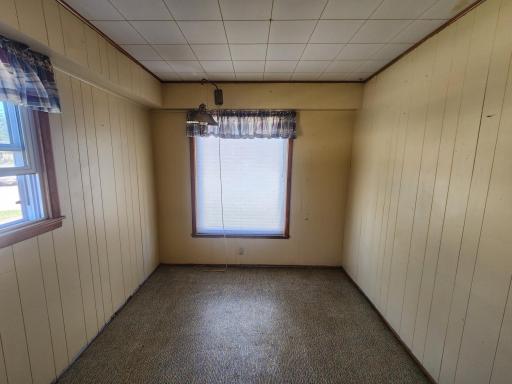 304 2nd Avenue SE, Pipestone, MN 56164