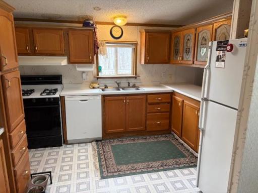 7869 Lunar Lane, Pequot Lakes, MN 56472