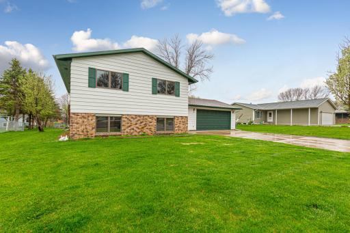 3 Saint Marks Bay, Faribault, MN 55021