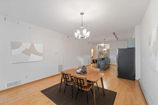 212 N 1st Street, 409, Minneapolis, MN 55401