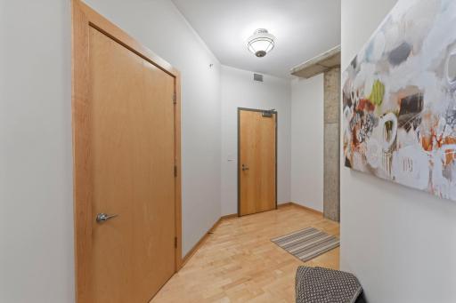 212 N 1st Street, 409, Minneapolis, MN 55401