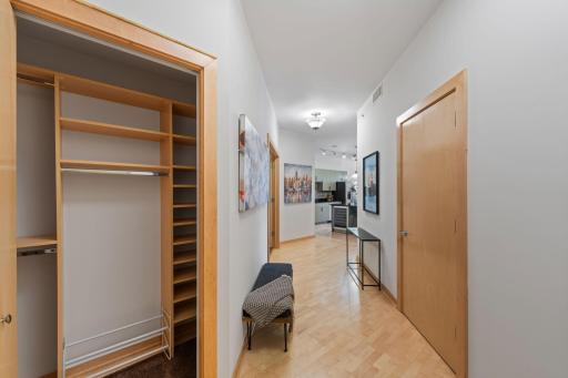 212 N 1st Street, 409, Minneapolis, MN 55401