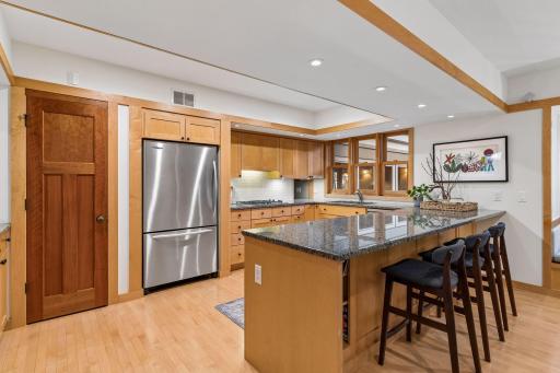 2305 Newton Avenue S, Minneapolis, MN 55405