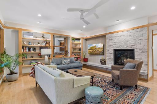 2305 Newton Avenue S, Minneapolis, MN 55405