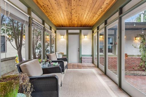 2305 Newton Avenue S, Minneapolis, MN 55405