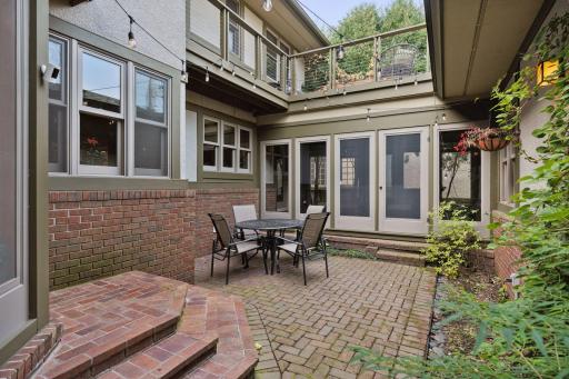 2305 Newton Avenue S, Minneapolis, MN 55405