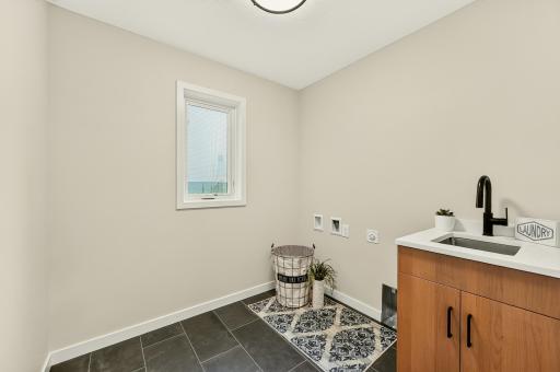 3449 Stonehedge Drive NE, Rochester, MN 55906